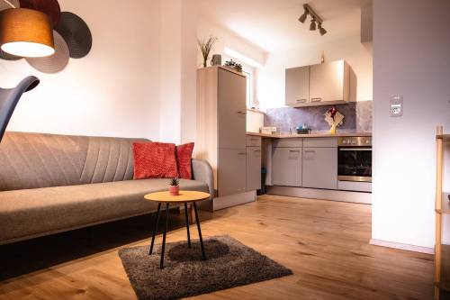 ferienwohnung-bad-bocklet-kurparkidylle_02_original